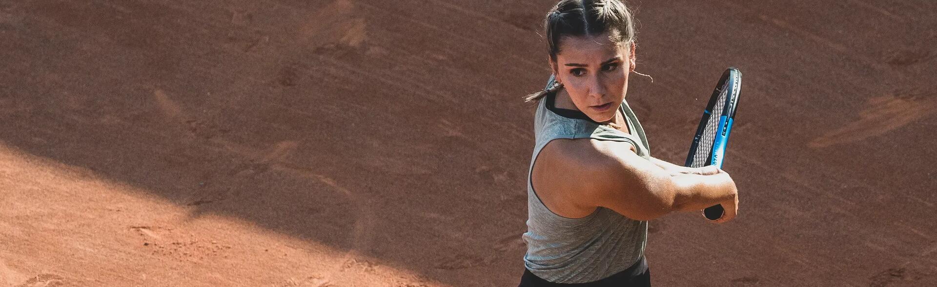 comment-realiser-un-revers-lifte-au-tennis