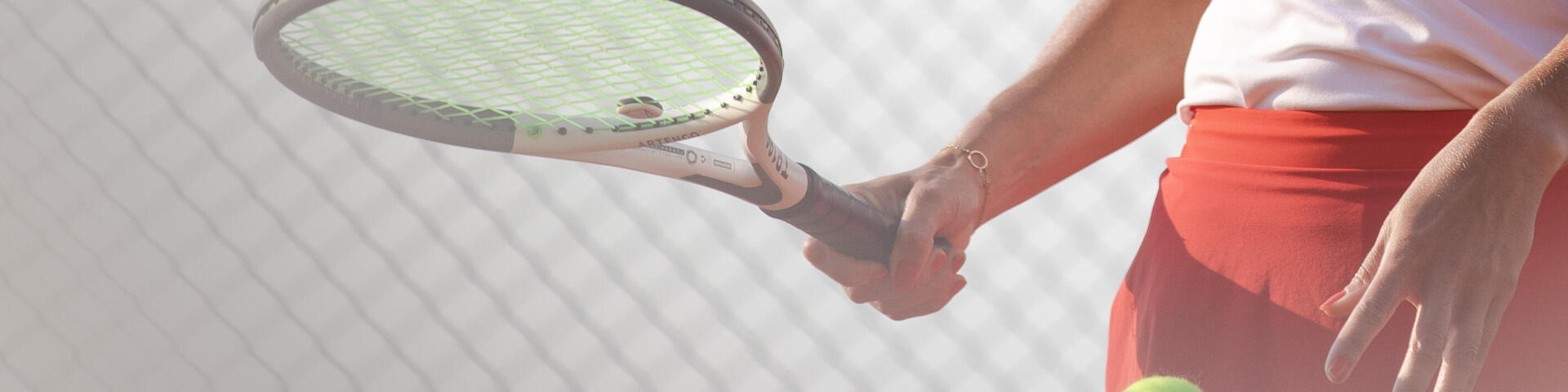 La raquette de tennis : une histoire d'équilibre !