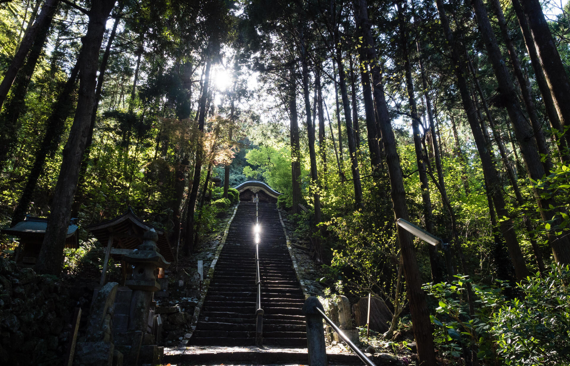 trek monastery Japan