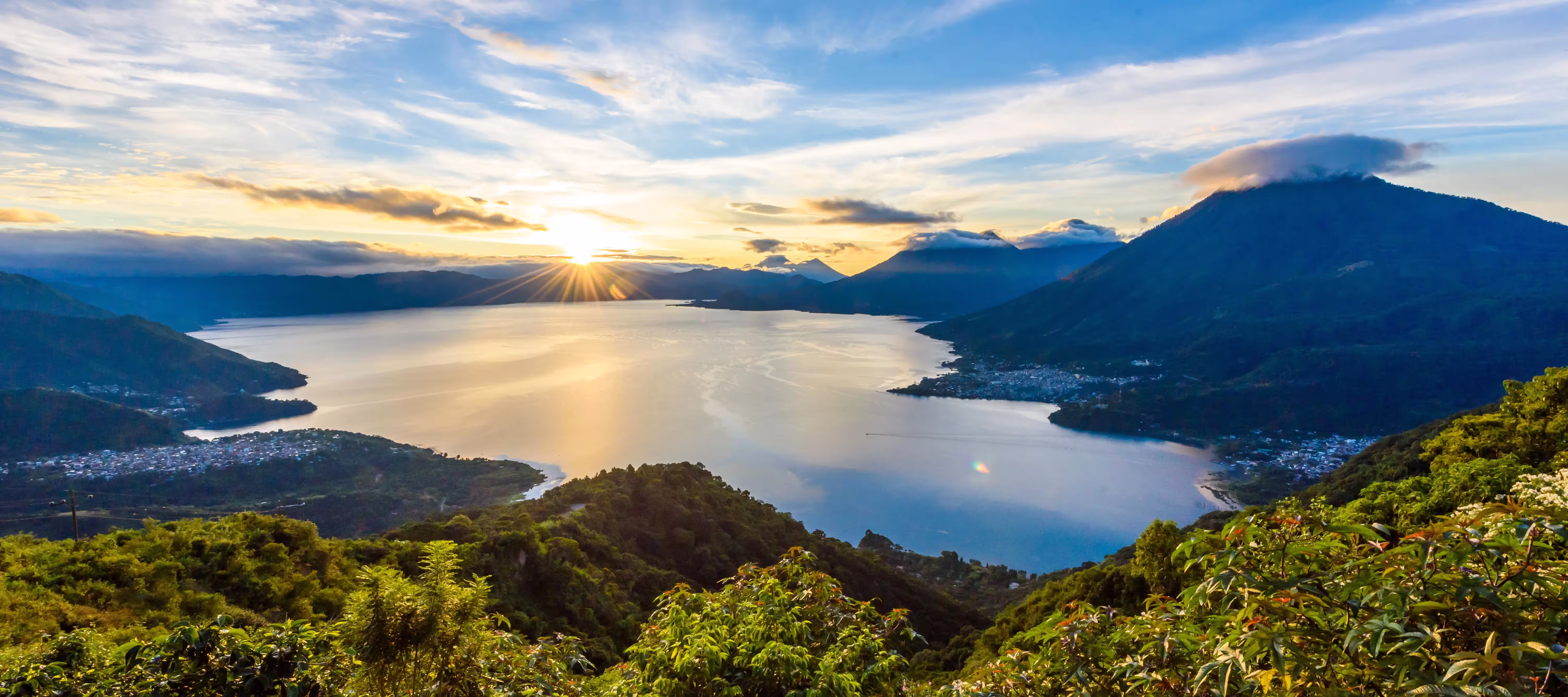 Atitlàn entre lac et volcan © Atitlàn entre lac et volcan