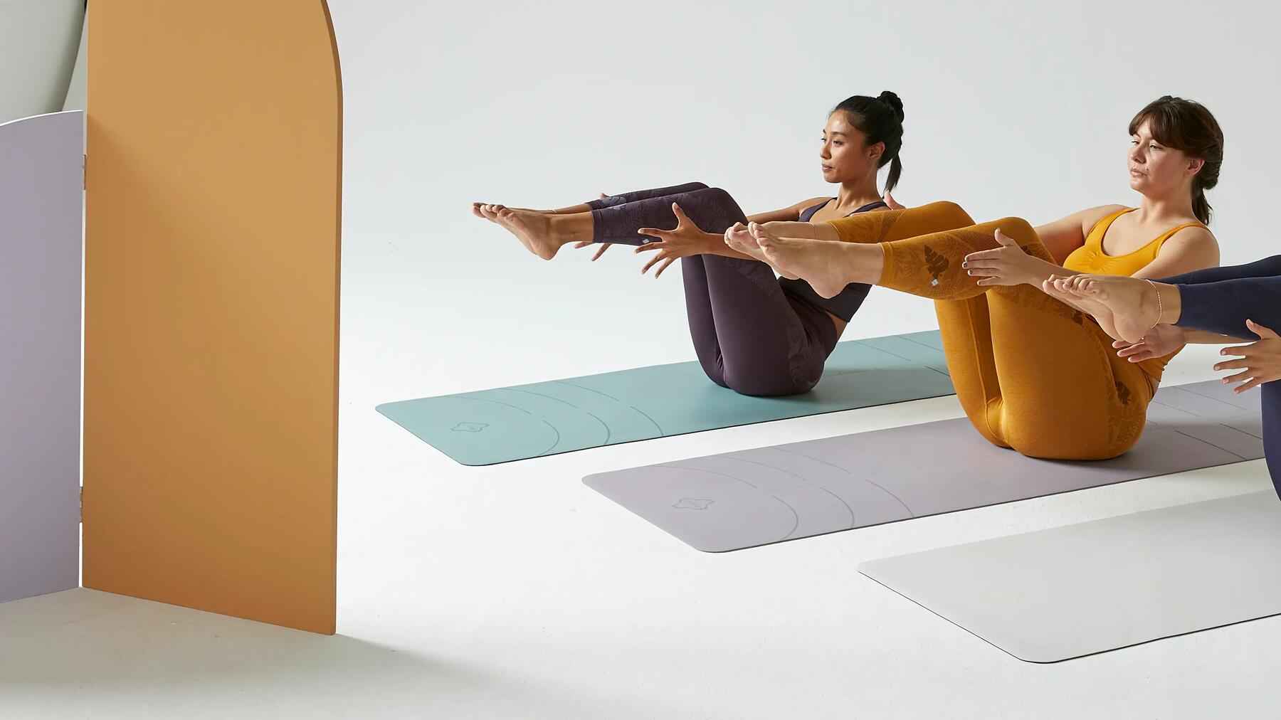 Das Boot zählt zu den typischen Yoni Yoga Übungen