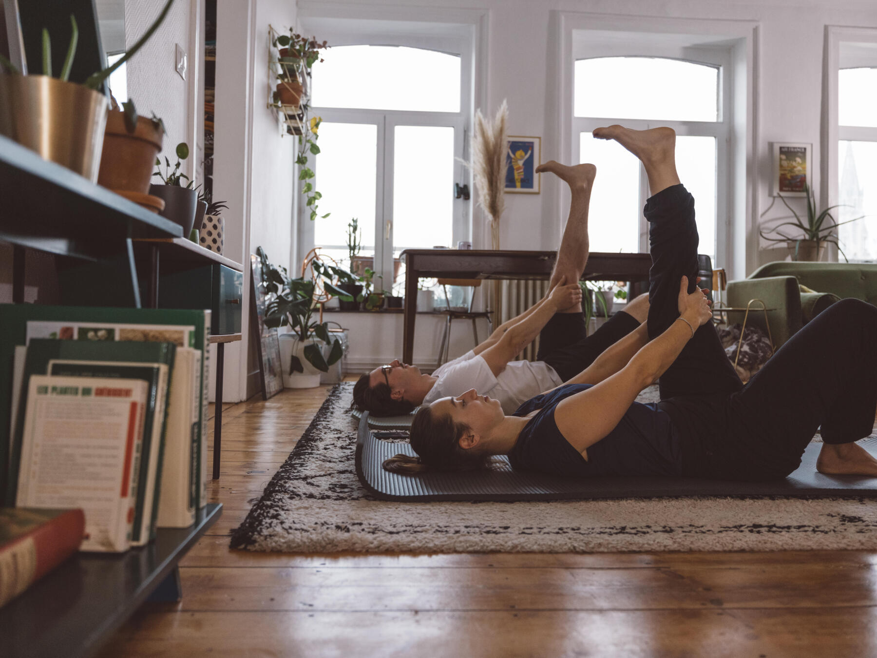 Quelles postures de yoga faire quand on est débutant