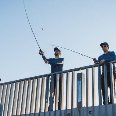 Fishing | Get your first fish - best spot, fishing kit and rules