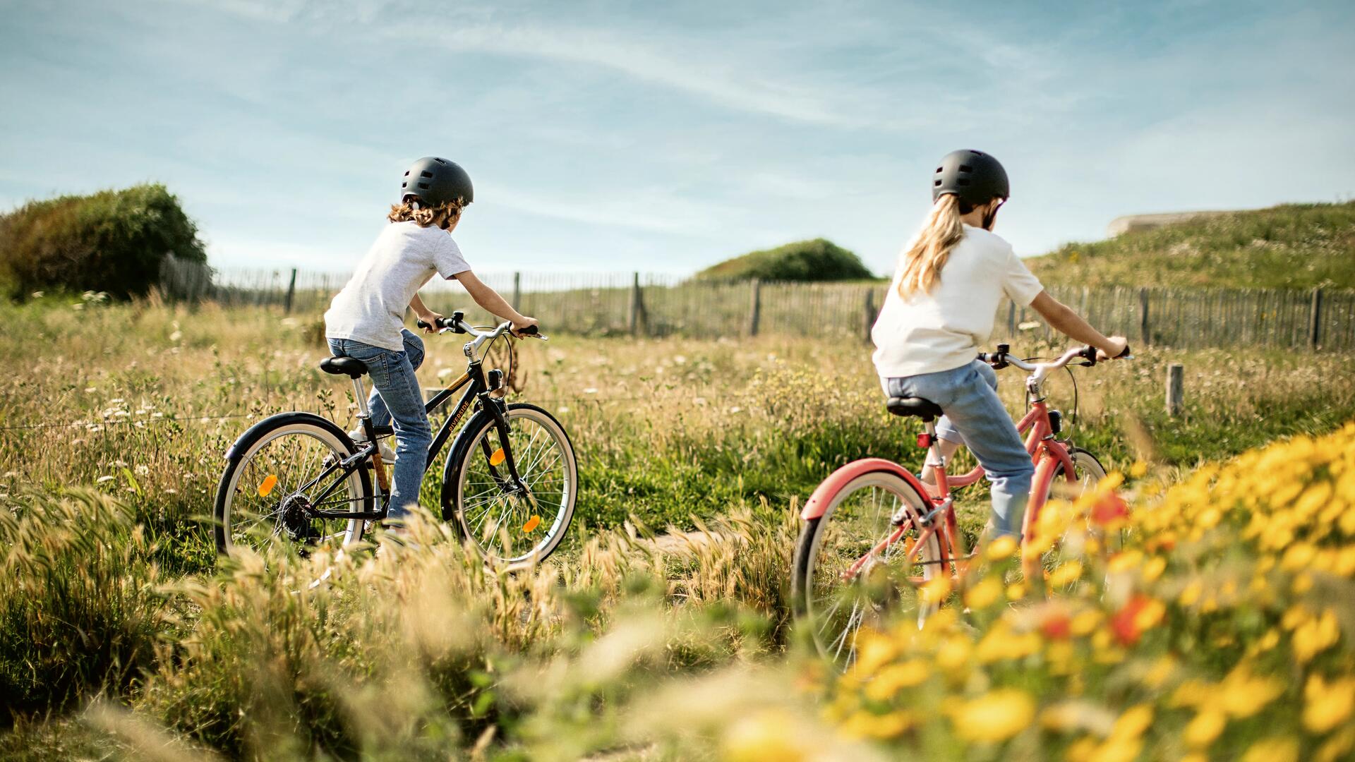 - BTWIN Kids - DARK HERO 500 16"