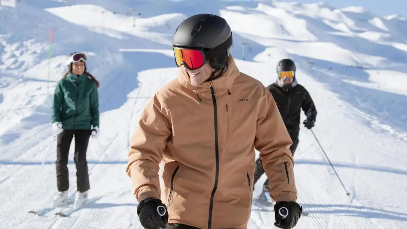Trois ami.es au ski