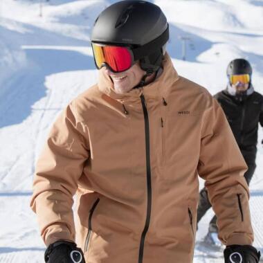 Darauf solltest du bei der Wahl deiner neuen Ski- oder Snowboardjacke achten: