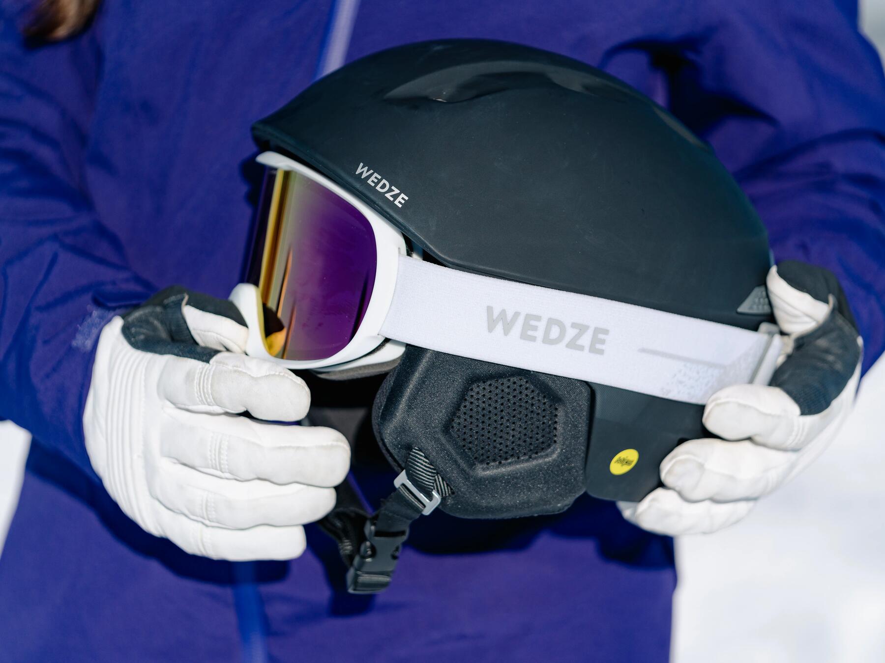 A helmet with a visor.
