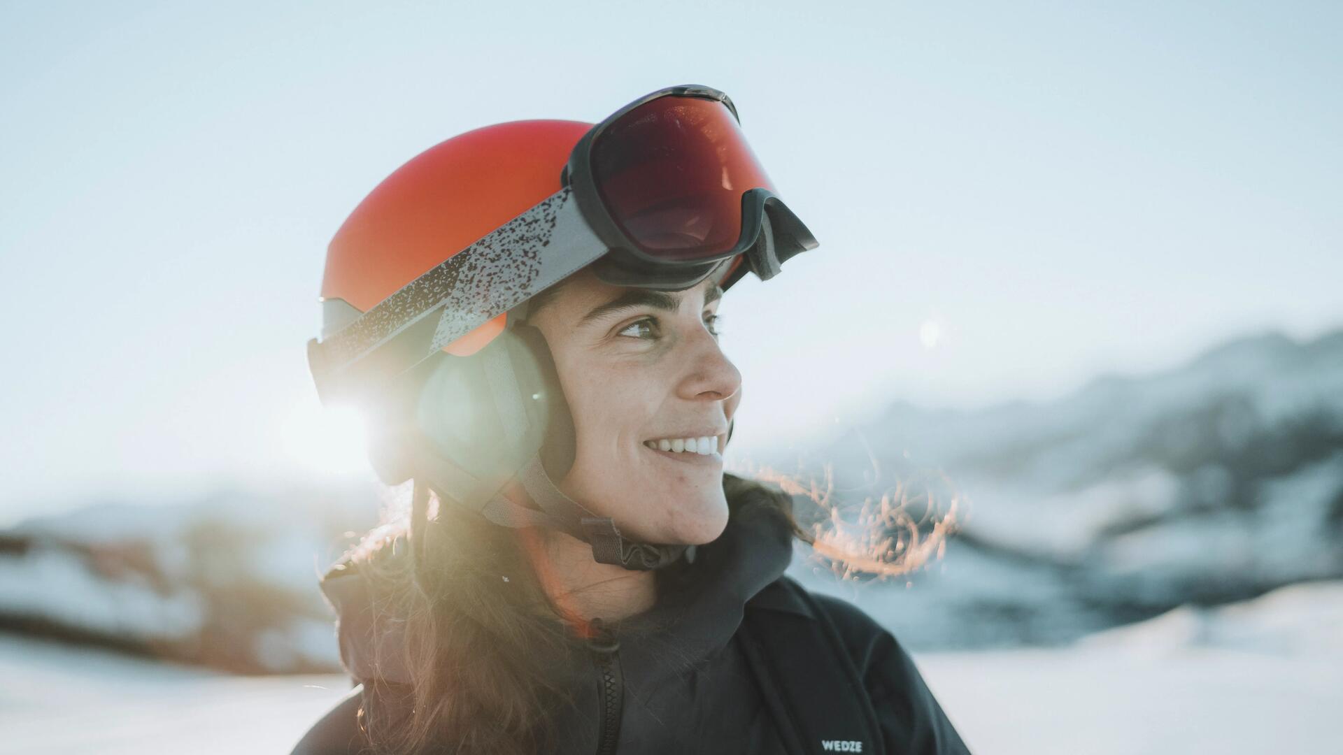 METTRE UN MASQUE AVEC UN CASQUE DE SKI