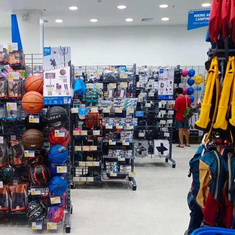 Decathlon Fashion Island