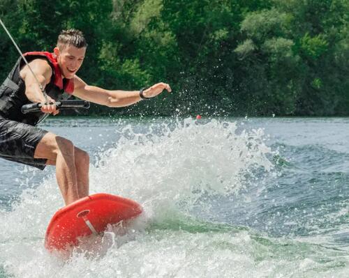 Beginner's FAQ about Wakesurfing