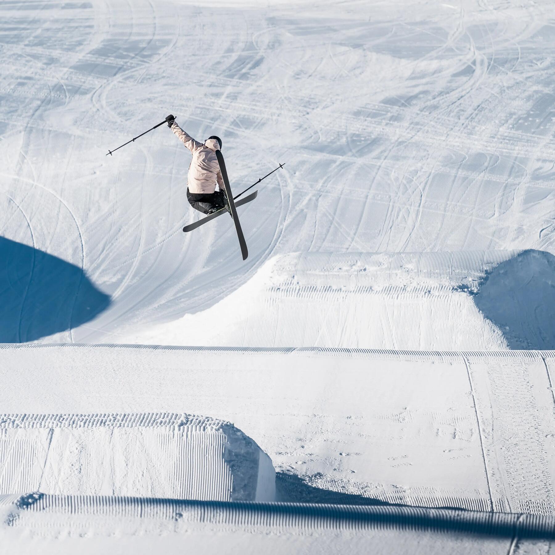 Decathlon freestyle ski snowpark tricks