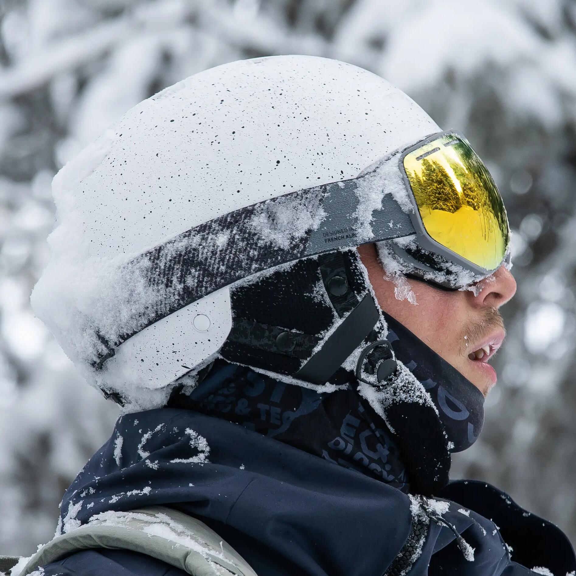 Homme masque de ski poudreuse casque de ski decathlon