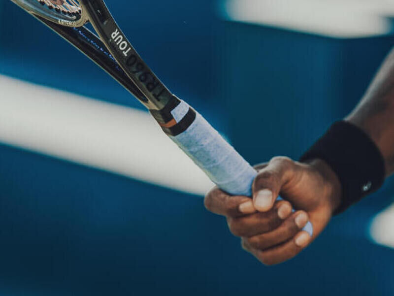 How to Grip a Tennis Racket Properly for Beginners