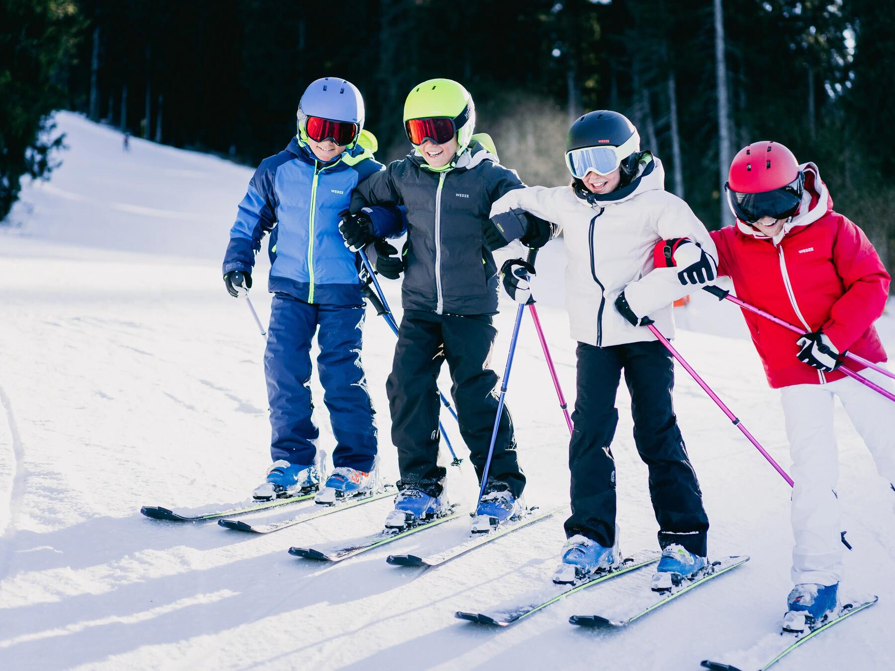 Come scegliere un pantalone da sci per bambini?