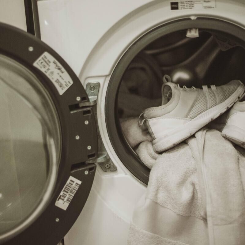 Como lavar o calçado na máquina de lavar roupa?