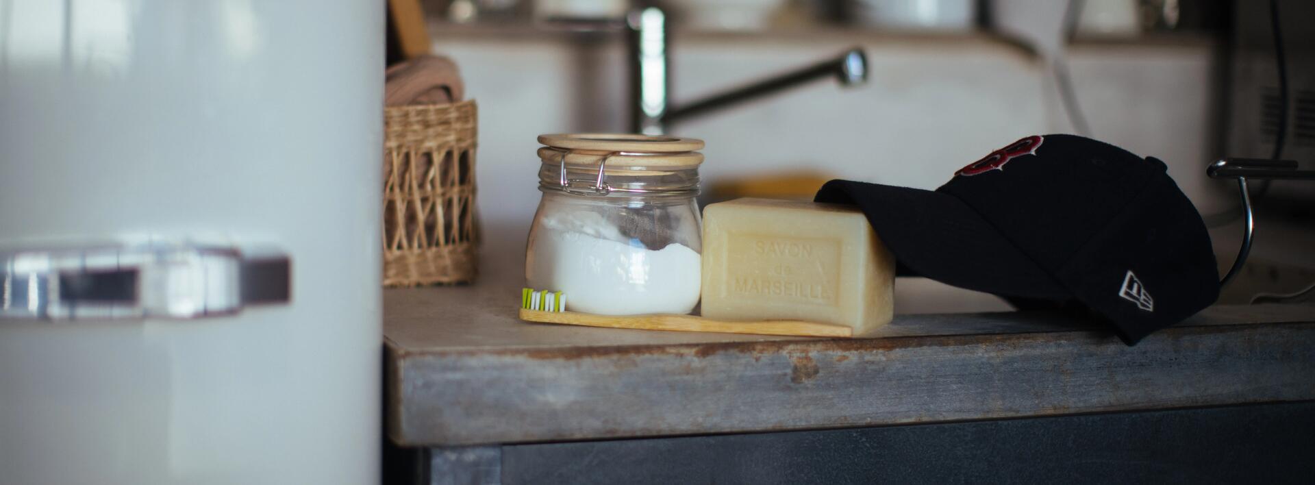 WIE WASCHE ICH EINE SCHIRMMÜTZE?