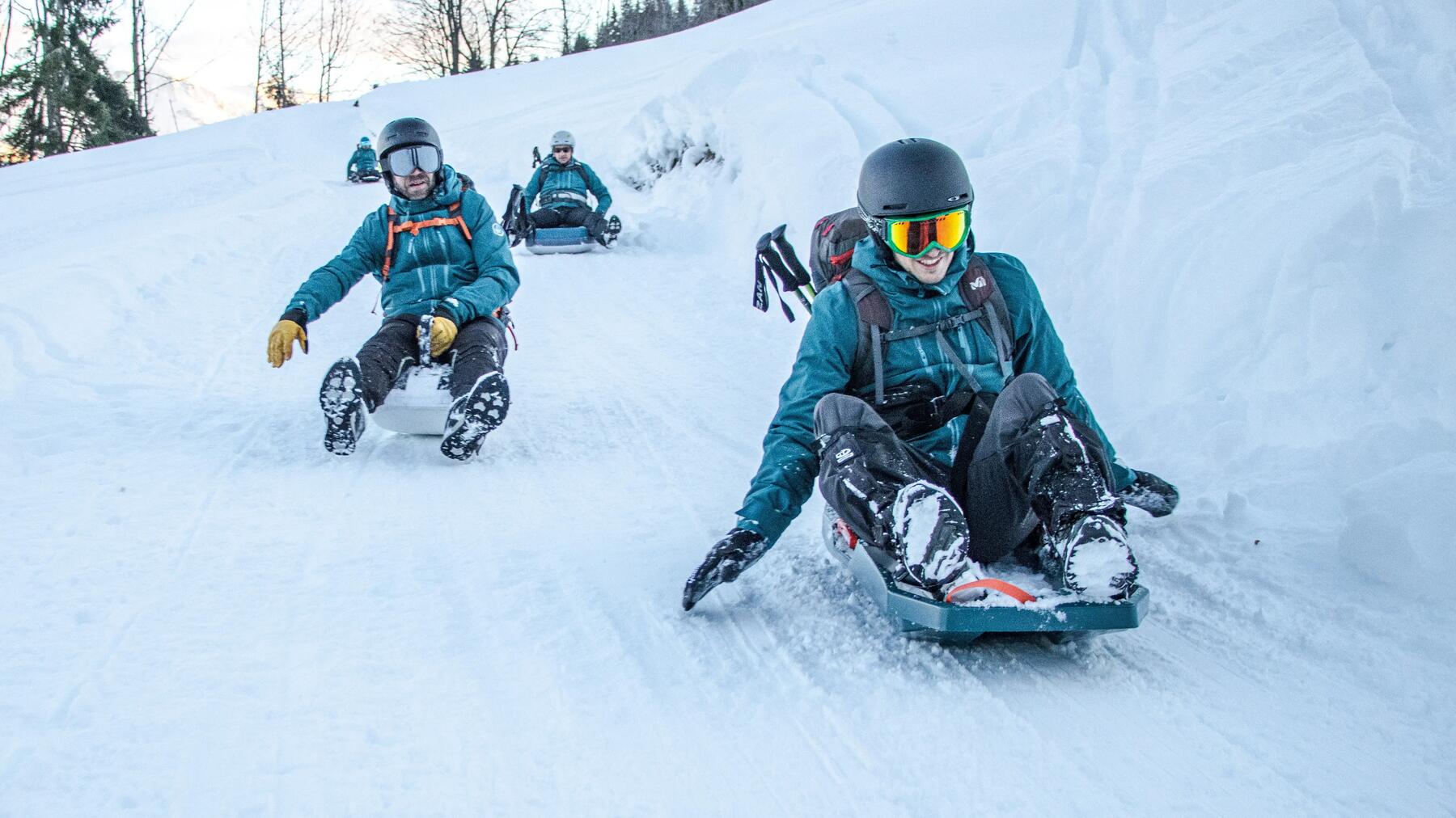 Group sleet van de bergen sneeuw