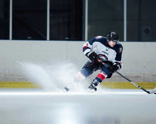 Comprendre les règles du hockey sur glace: Guide détaillé