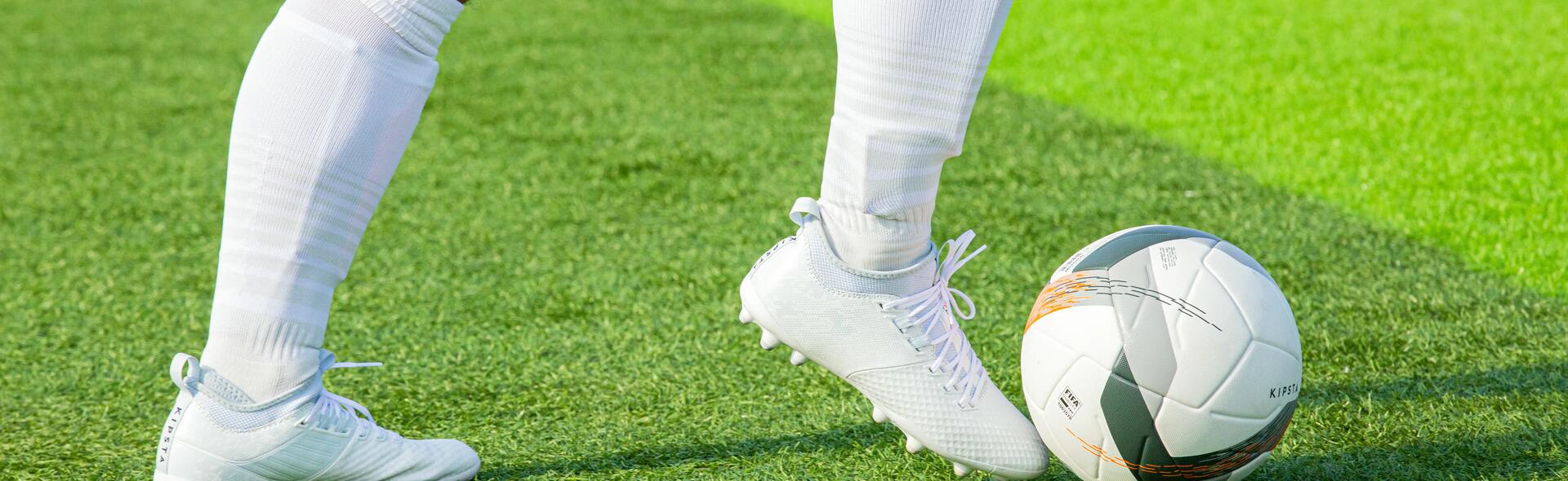 Apprendre à jouer au football