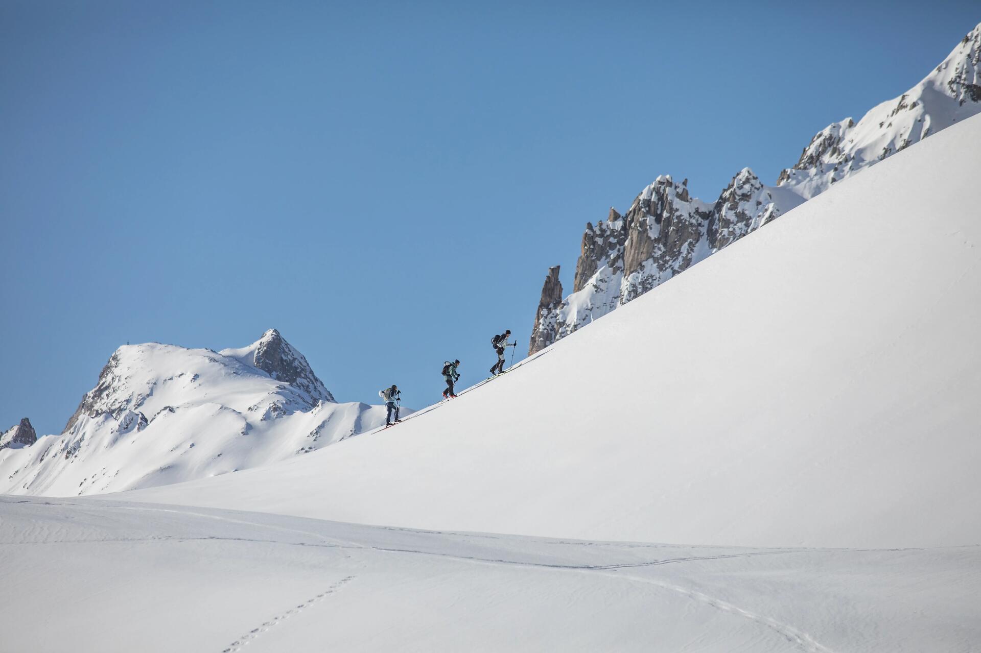 Comment choisir un sac à dos de ski ou snowboard ?