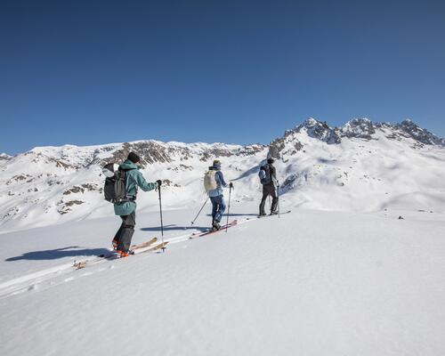 COMMENT CHOISIR SON PANTALON DE SKI DE RANDONNÉE ?