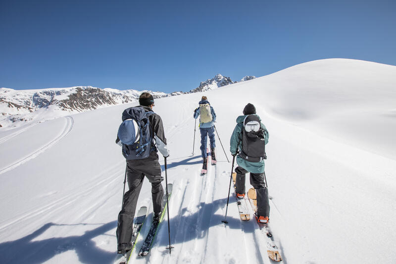 Come scegliere gli sci da alpinismo?