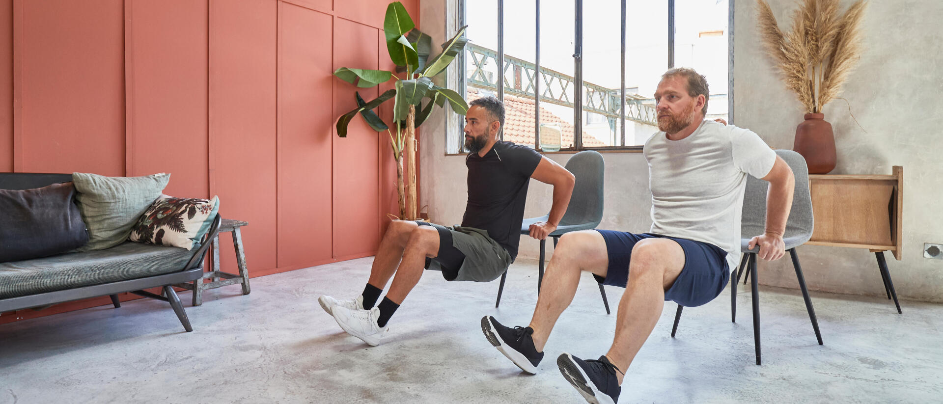 Travailler et raffermir ses bras sans matériel : nos exercices !