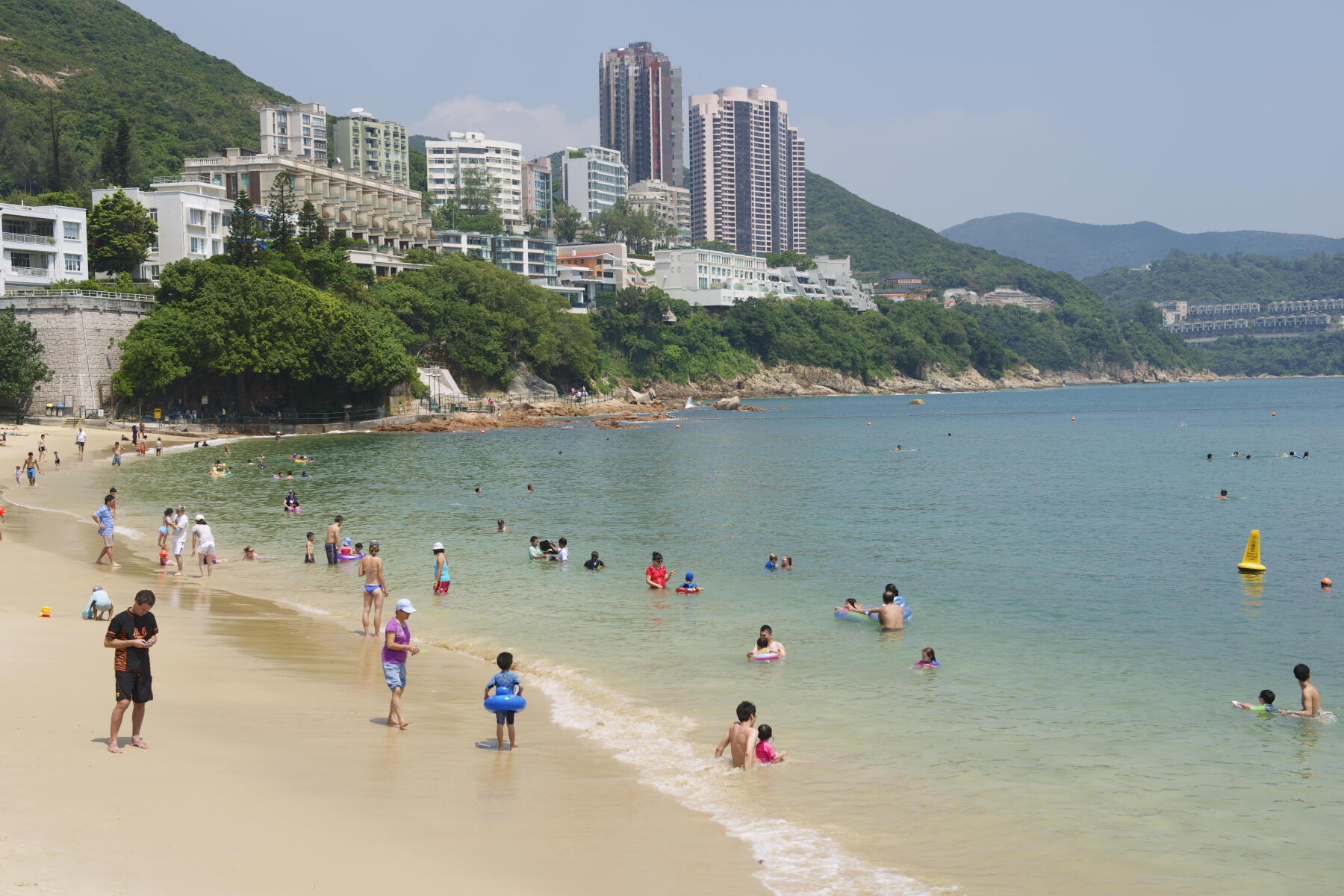 BEST BEACHES IN HONG KONG FOR FAMILIES