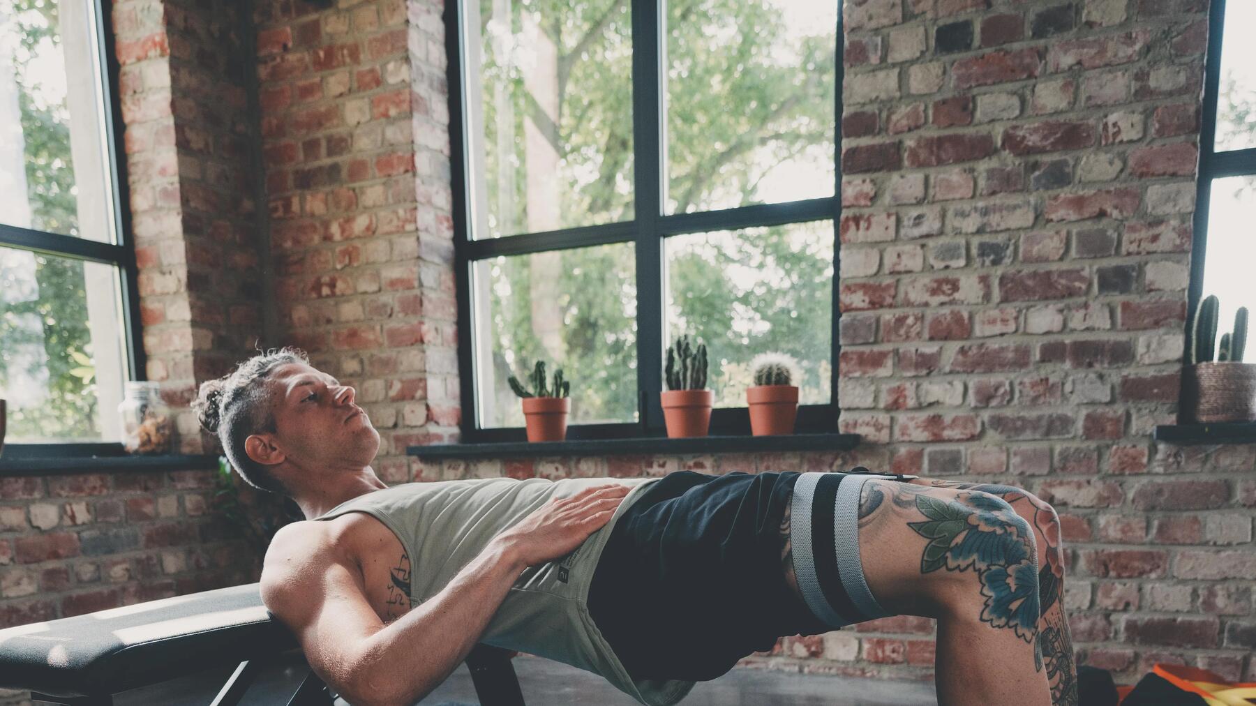 Maîtriser le Hip Thrust: Exercices pour des fessiers forts