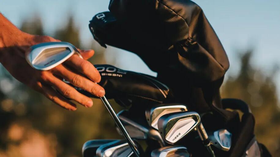 What Kit Do I Need to Start Golfing?