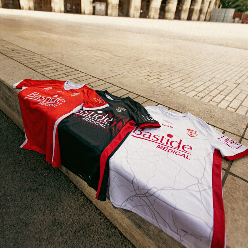KIPSTA, NOUVEL ÉQUIPEMENTIER DU NÎMES OLYMPIQUE