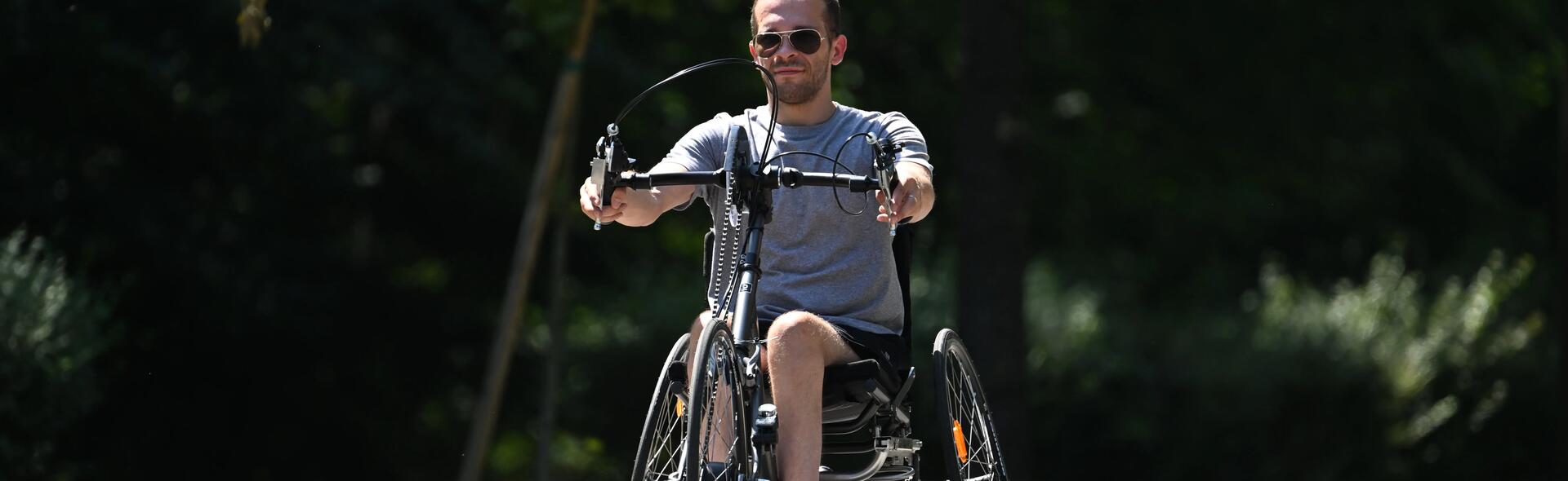 Pratiquer le vélo avec un handicap : toutes les informations