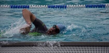 How to Burn More Calories while Swimming?