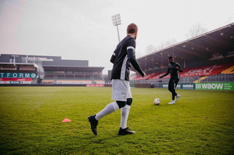 Comment choisir son sous maillot de football ?