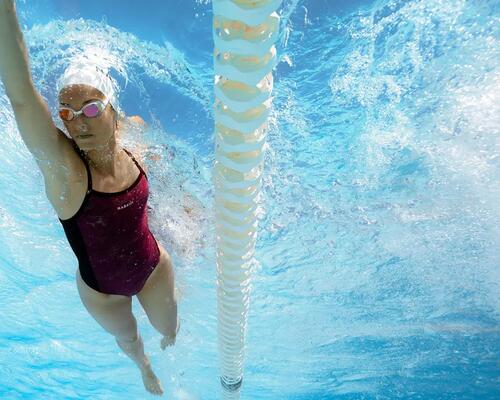 How to Burn More Calories while Swimming?