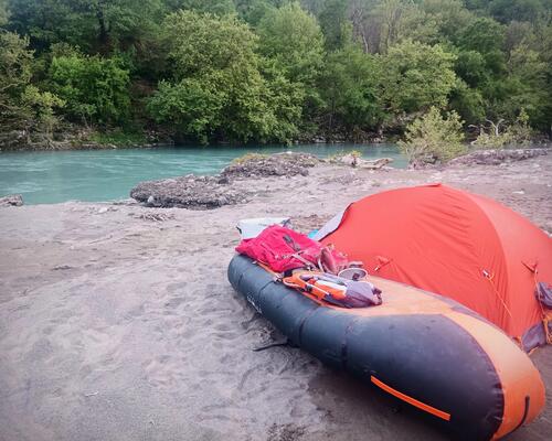 packraft en Albanie