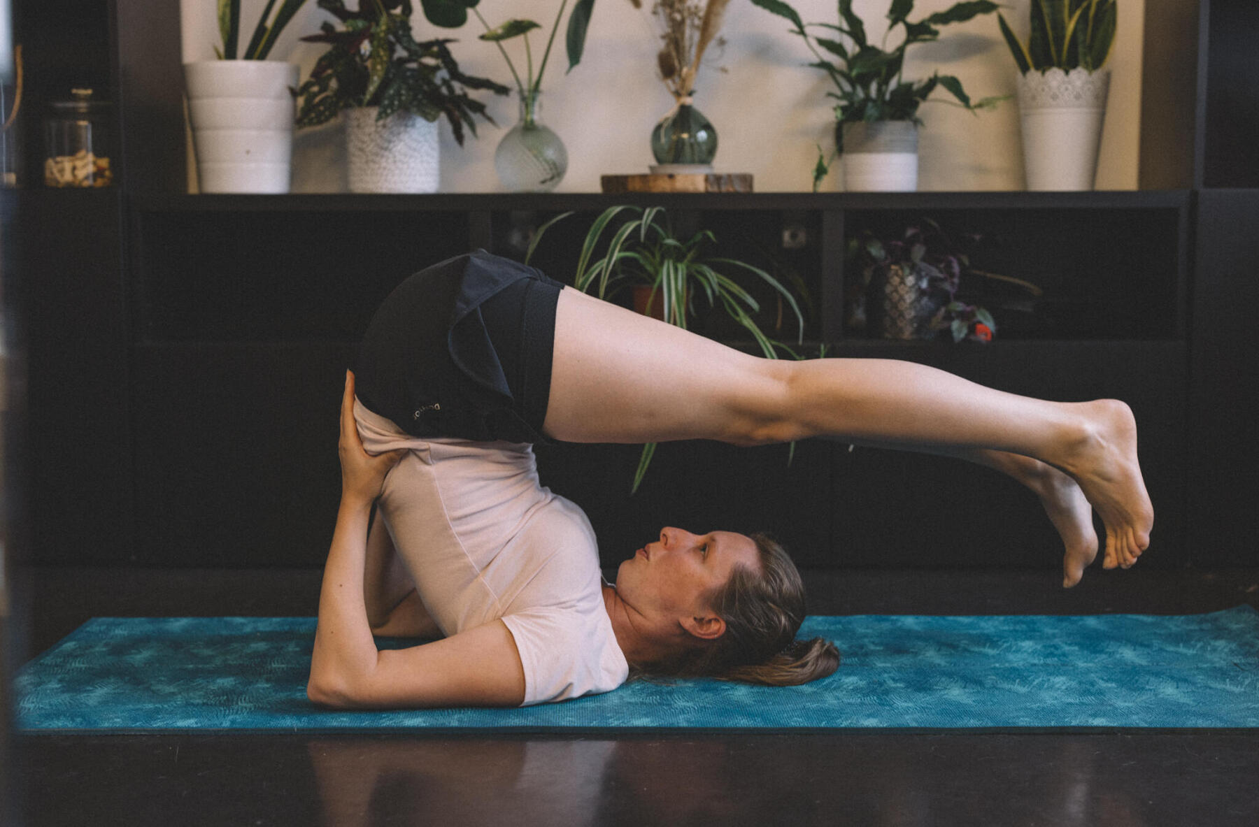 floor stretching exercise