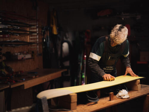 Cómo afilar tu tabla de snowboard