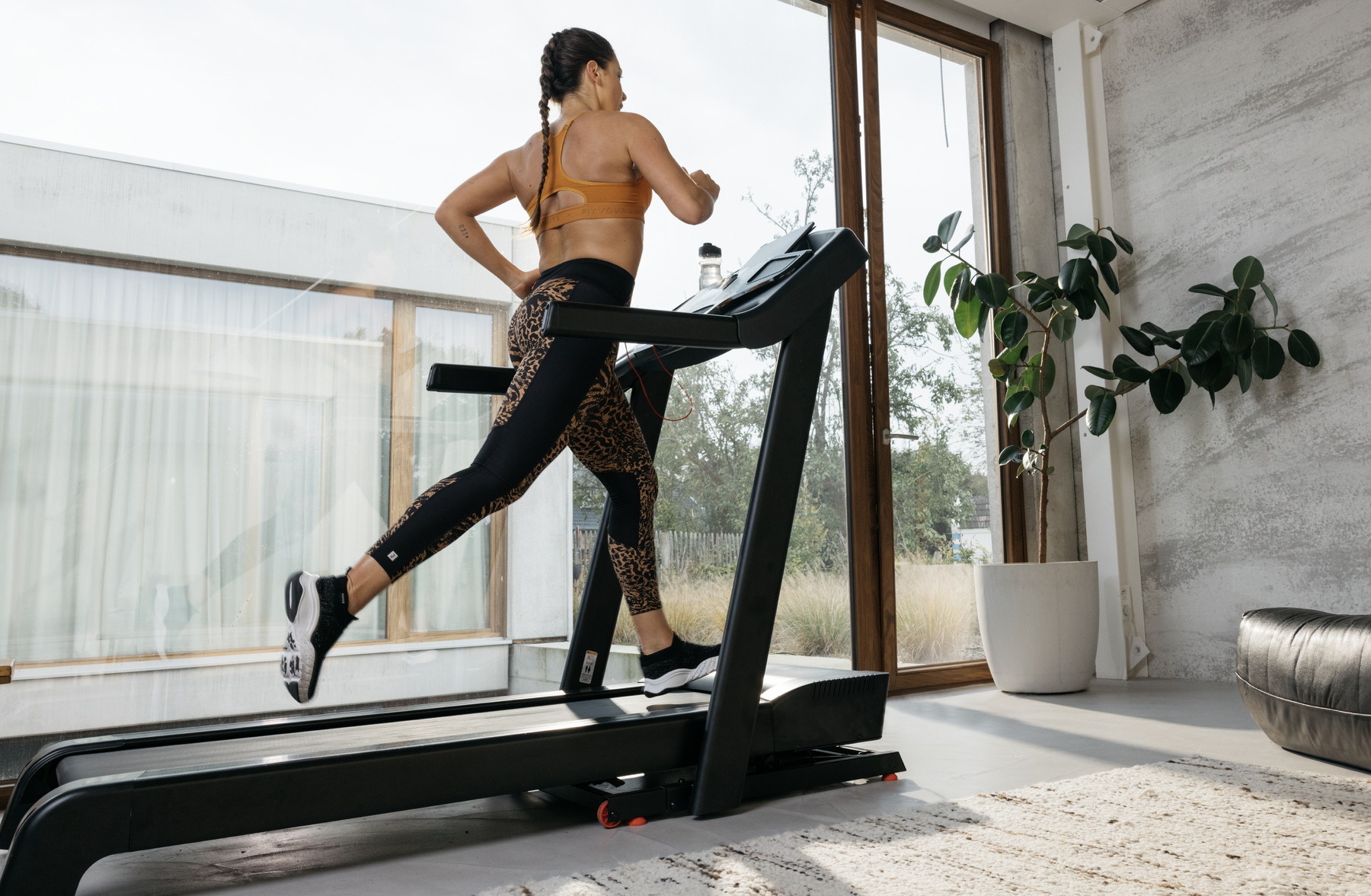 Auch Cardio gehört zum Trainign der Bauchmuskeln dazu