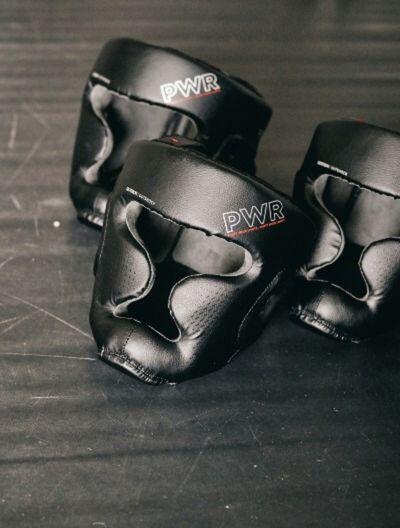 COMO ESCOLHER O TEU CAPACETE DE BOXE?