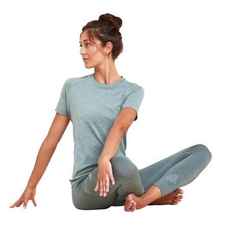 Kobieta ćwicząca jogę