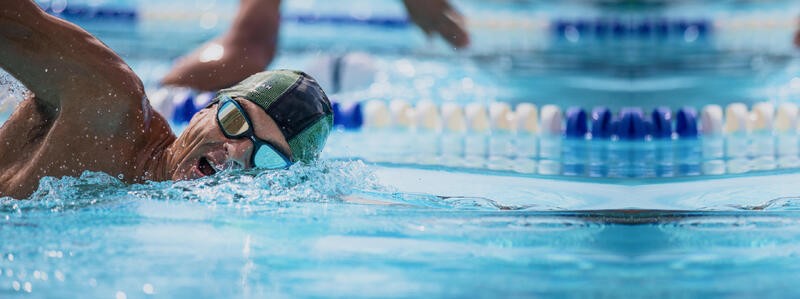 Jakie akcesoria do pływania udoskonalą trening pływacki?