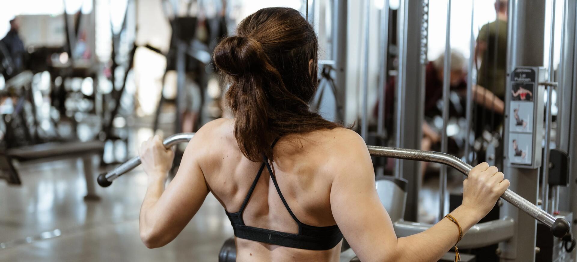 je débute la musculation par quoi commencer