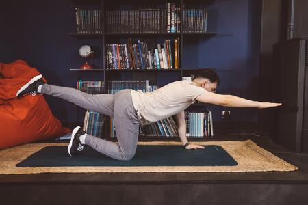 Exercices de renforcement musculaire pour tout le corps sans matériel à faire chez soi<br>