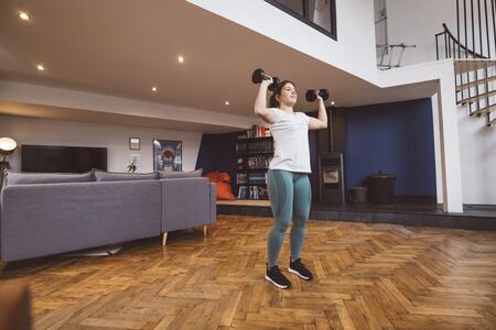 Routines de sport pour tout le corps avec du petit matériel