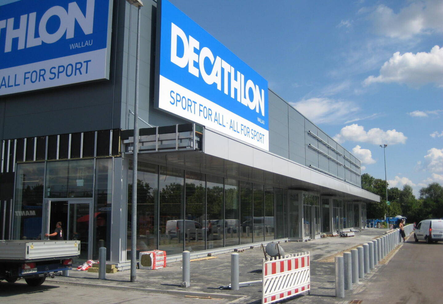 Umbau und Vergrößerung bei Decathlon in Wallau