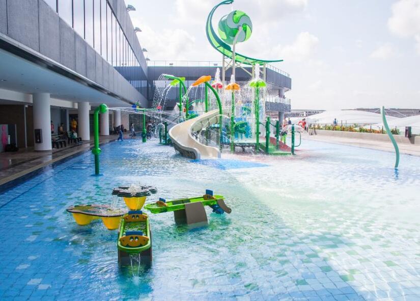 Tampines Swimming Complex: 12 Kid-Friendly Swimming Pools in Singapore
