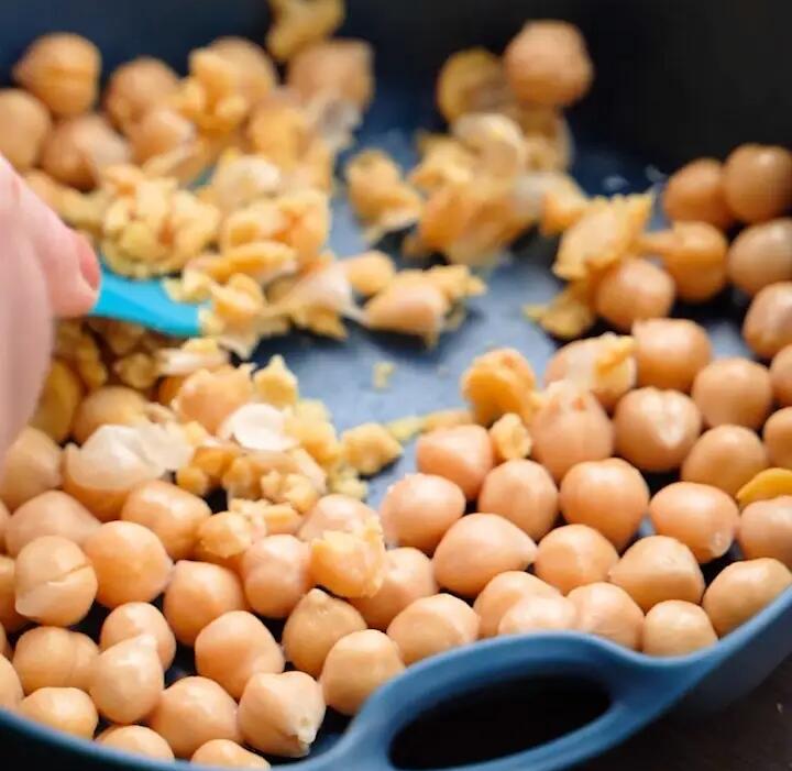 Mashed chickpeas