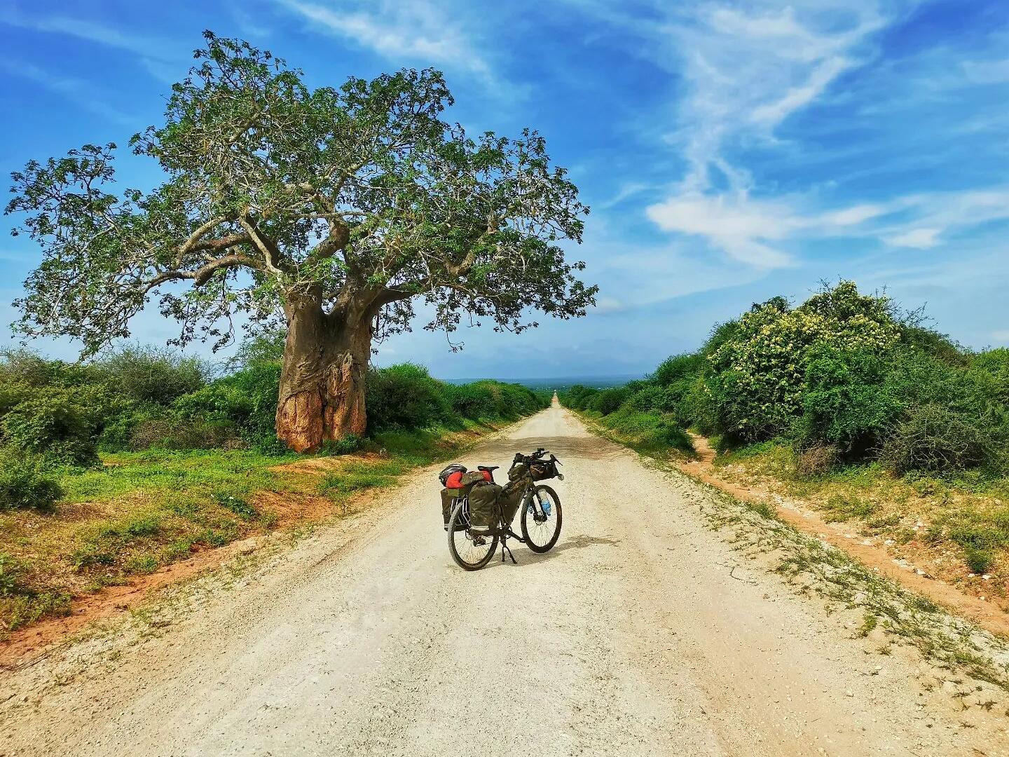 Quentin nous raconte sa traversée de l'Afrique à vélo