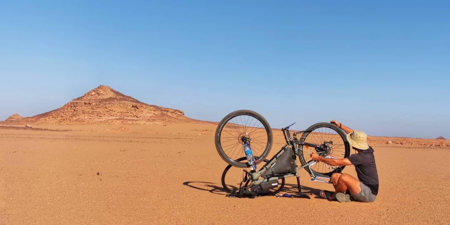 Quentin nous raconte sa traversée de l'Afrique à vélo